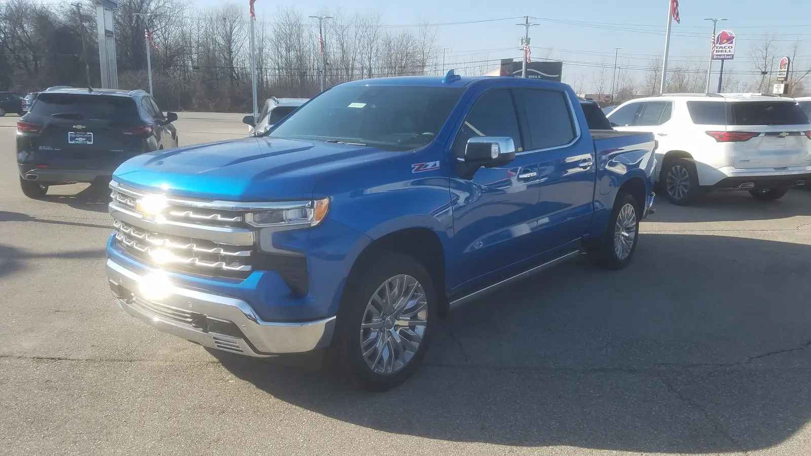 2022 Chevrolet Silverado 1500 LTZ Crew Cab — 1