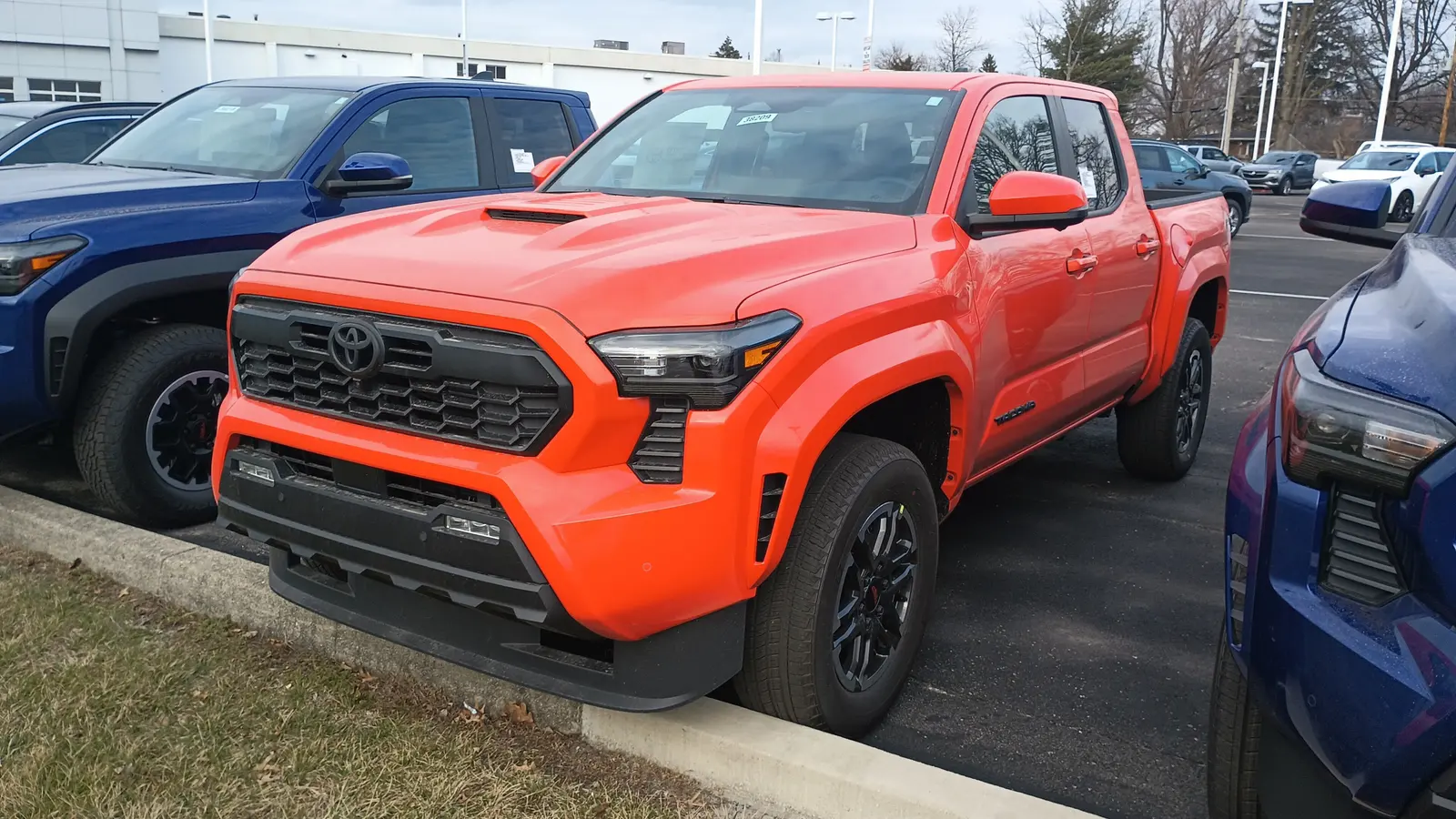 2024 Toyota Tacoma TRD Sport Double Cab — 1